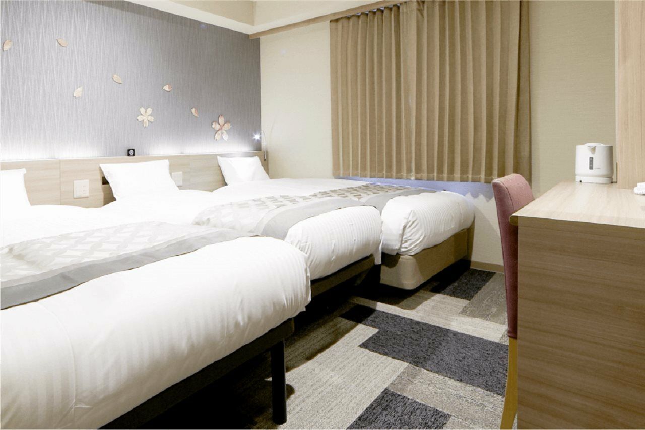 The Bridge Hotel Shinsaibashi Осака Екстериор снимка